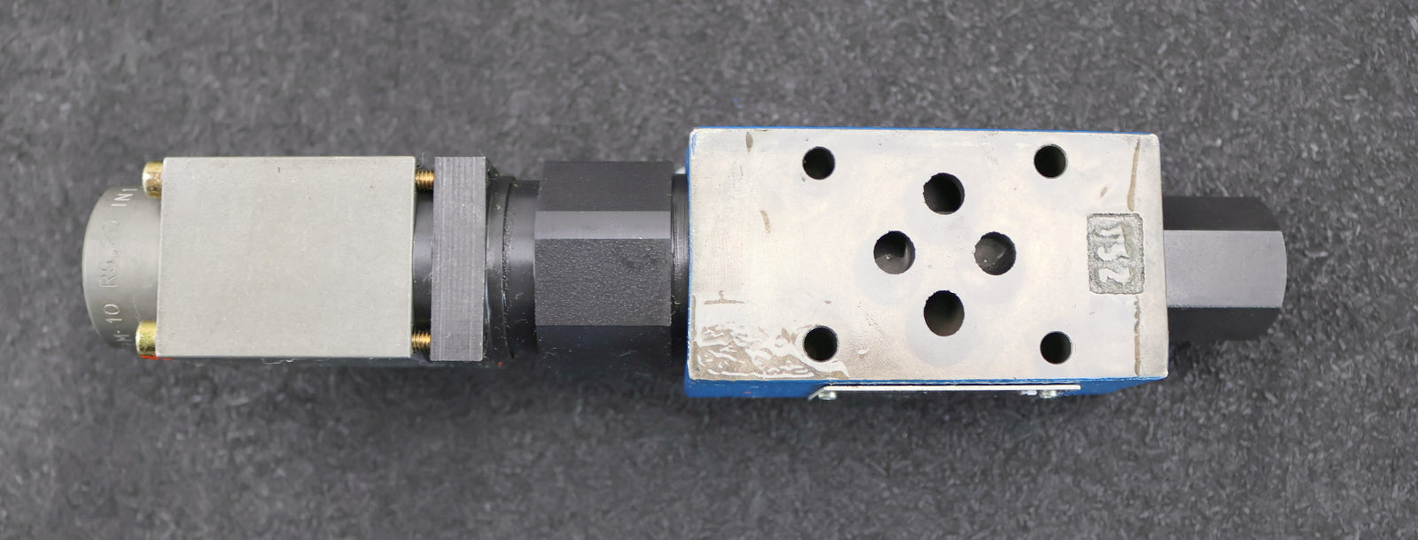 Bild des Artikels REXROTH-Proportional-Druckreduzierventil-ZDRS-6-VP3-11/100MG24K4M-R900961147