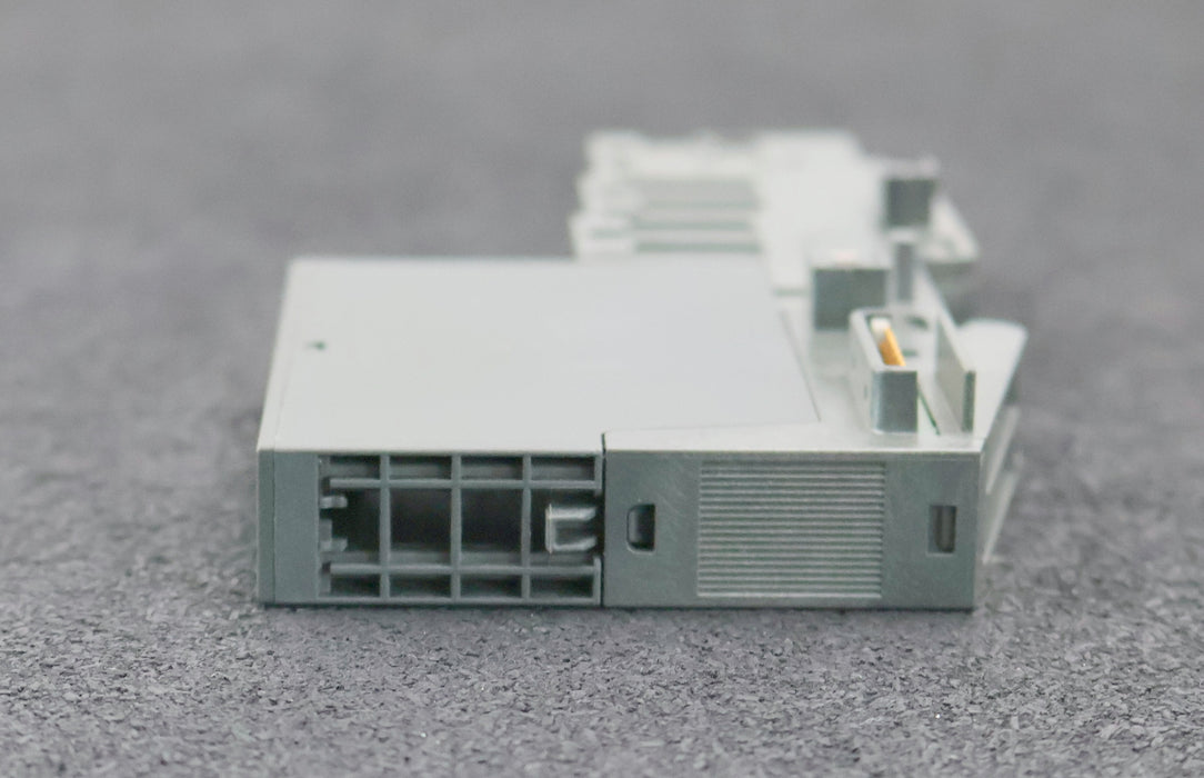 Bild des Artikels SIEMENS-SIMATIC-S7-Elektronikmodul-6ES7131-4BF00-0AA0-8-DI-mit-Sockel-unbenutzt