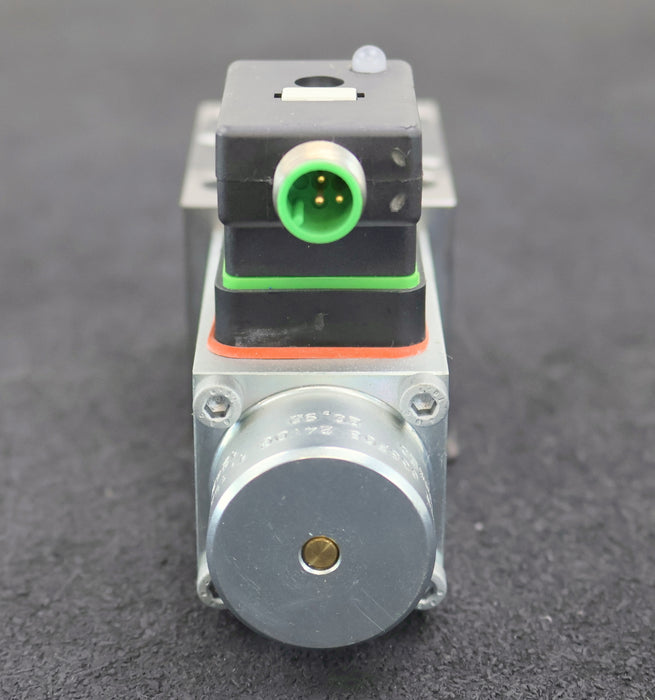 Bild des Artikels PARKER-Hydraulikventil-D1SE83BNJW75x952-max.-350bar-unbenutzt