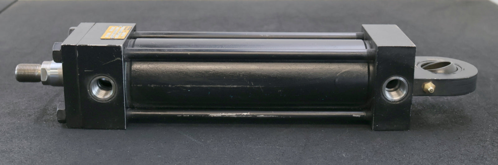 Bild des Artikels PARKER-Hydraulikzylinder-mit-Gelenkarm-CSBDHMDRN14MC-Ø-63x210mm-max.-210bar