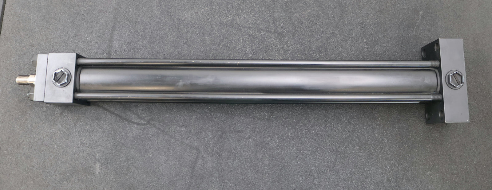 Bild des Artikels PARKER-Hydraulikzylinder-CHHHMDRN14MC-M1100-Ø-50x520mm-max.-210bar-gebraucht