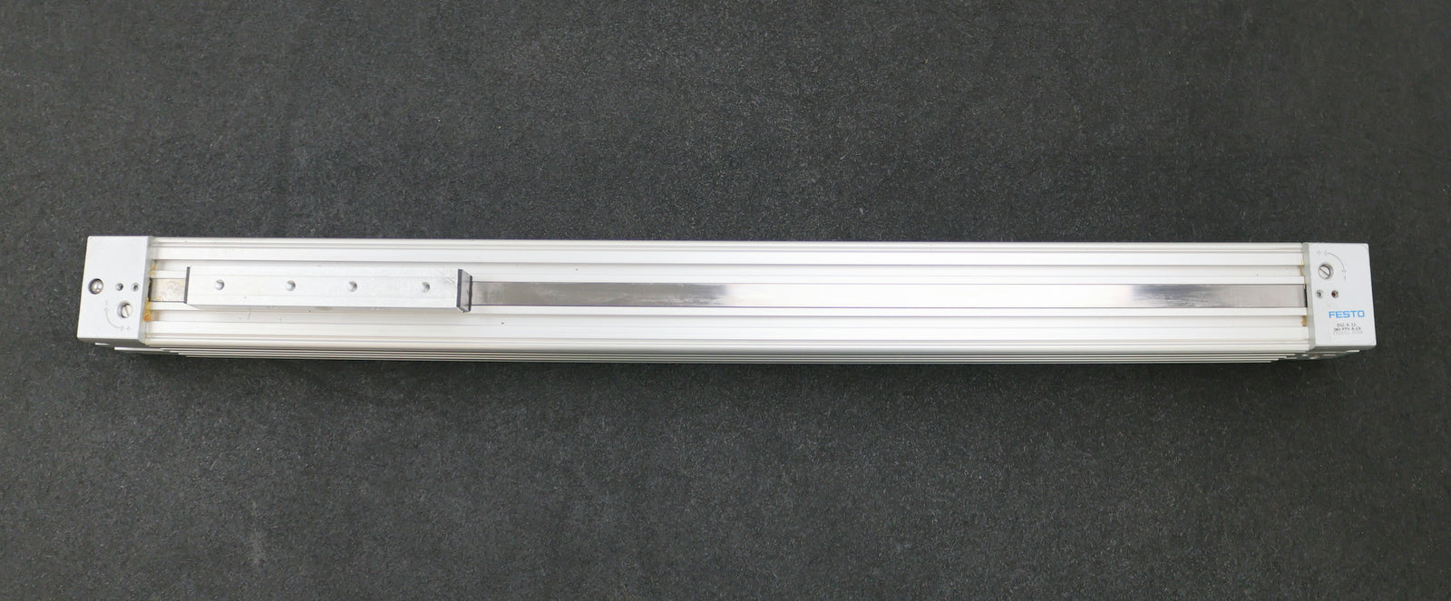 Bild des Artikels FESTO-Linearantrieb-DGC-K-32-380-PPV-A-GK-Mat.Nr.-1312502-KolbenØ-32mm