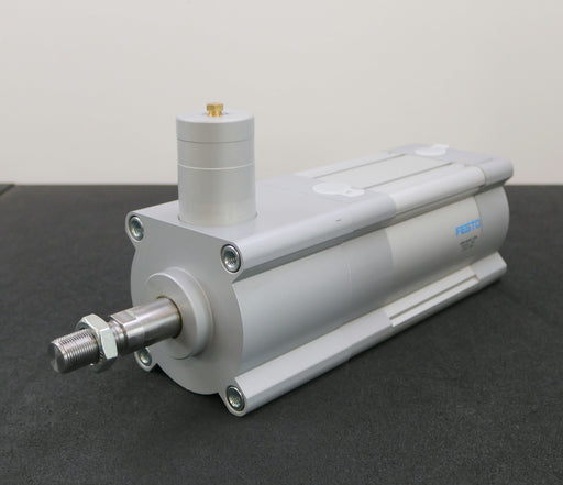 Bild des Artikels FESTO-Normzylinder-DSBC-100-80-C-PPSA-Mat.Nr.-1463520-KolbenØ-100mm-Hub-80mm