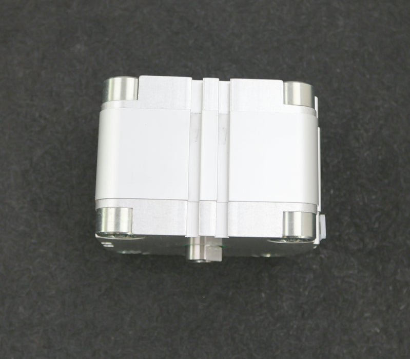 Bild des Artikels FESTO-Kompsktzylinder-ADVU-80-20-P-A-Mat.Nr.-156570-KolbenØ-80mm-Hub-20mm