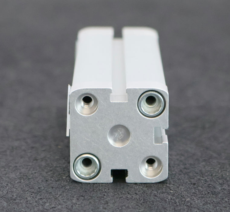 Bild des Artikels FESTO-Kompsktzylinder-ADN-25-100-I-P-A-Mat.Nr.-536250-KolbenØ-25mm-Hub-100mm