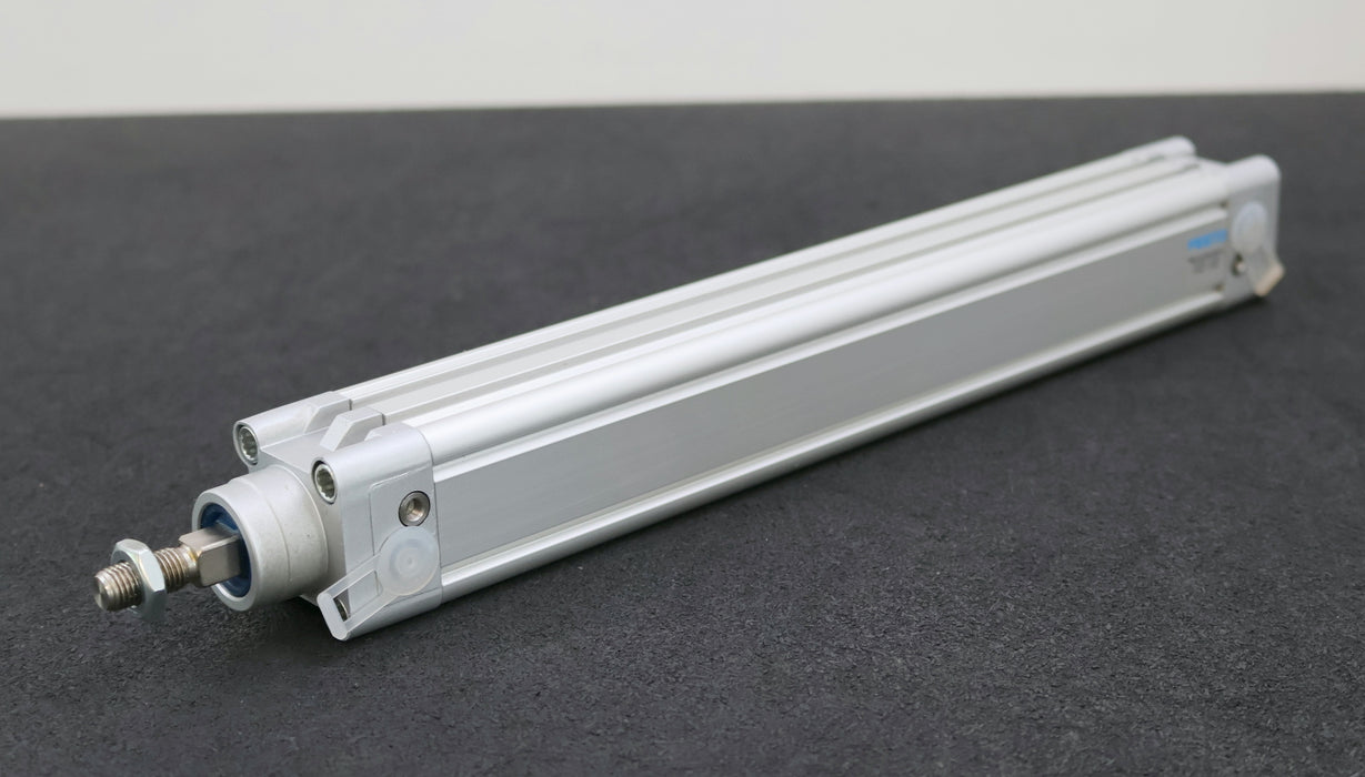 Bild des Artikels FESTO-Normzylinder-DNC-32-250-PPV-Q-Mat.Nr.-163302-KolbenØ-32mm-Hub-250mm