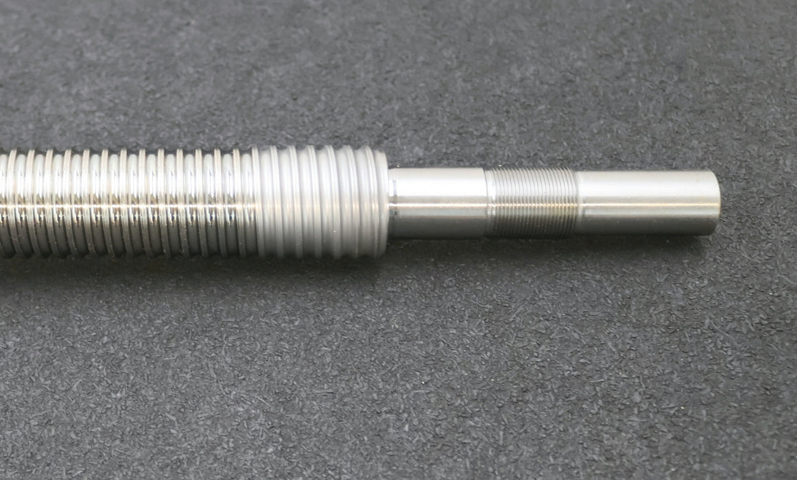 Bild des Artikels REXROTH-Kugelgewindetrieb-mit-einer-Mutter-MNR:-R15103C733-32x5Rx3,5