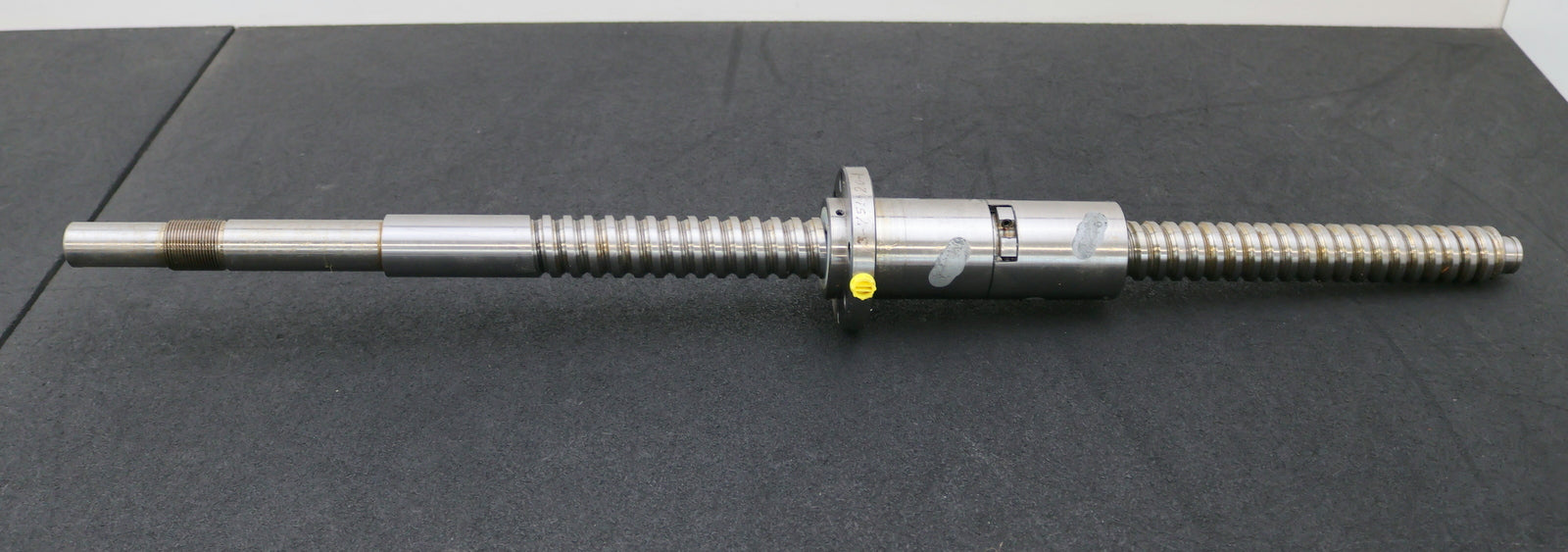 Bild des Artikels SZMICRON-Kugelrollspindel-mit-einer-Mutter-Typ-05-1196-0017-SpindelØ-30mm