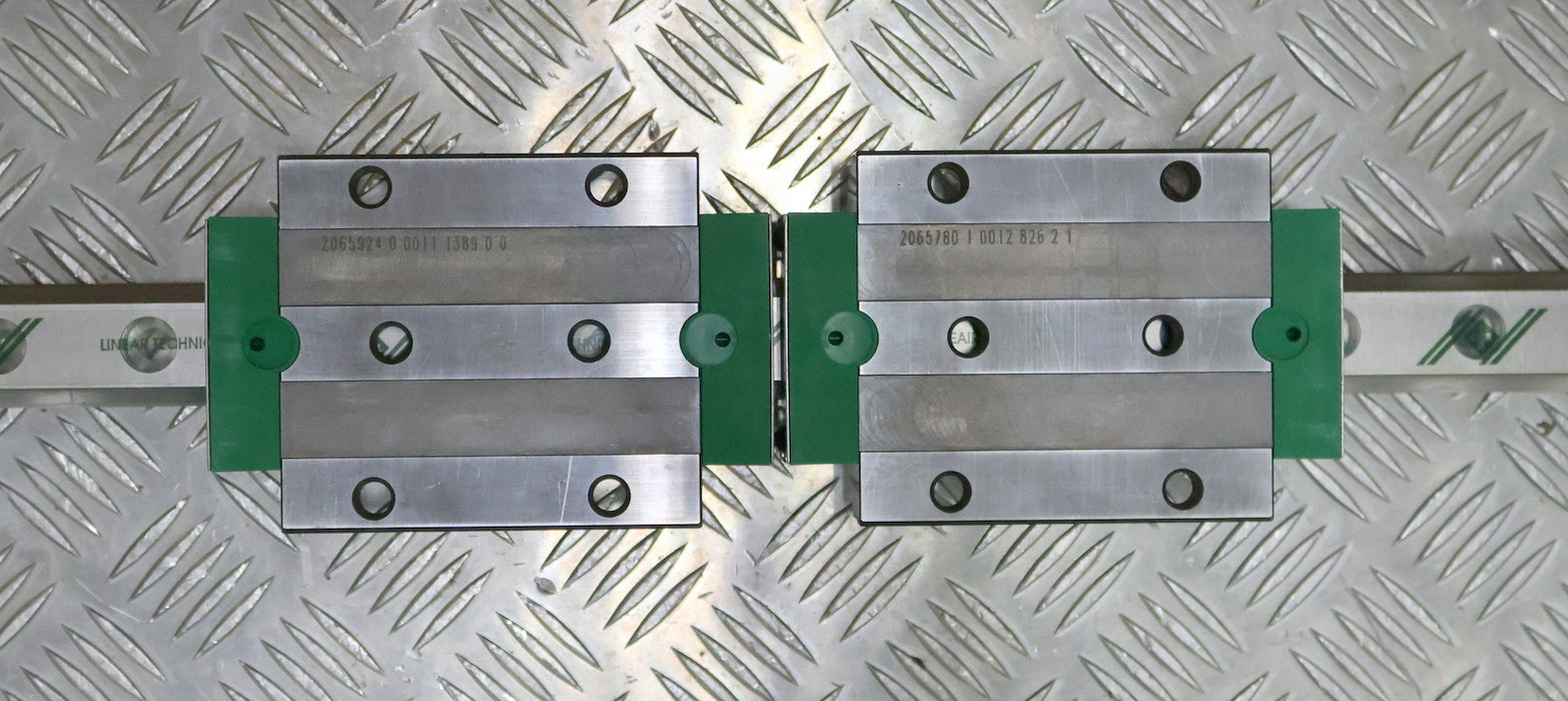 Bild des Artikels INA-Rollenumlaufeinheit-mit-2-Führungswagen-RWU35-E-L-G1-V3-A.1320.4384