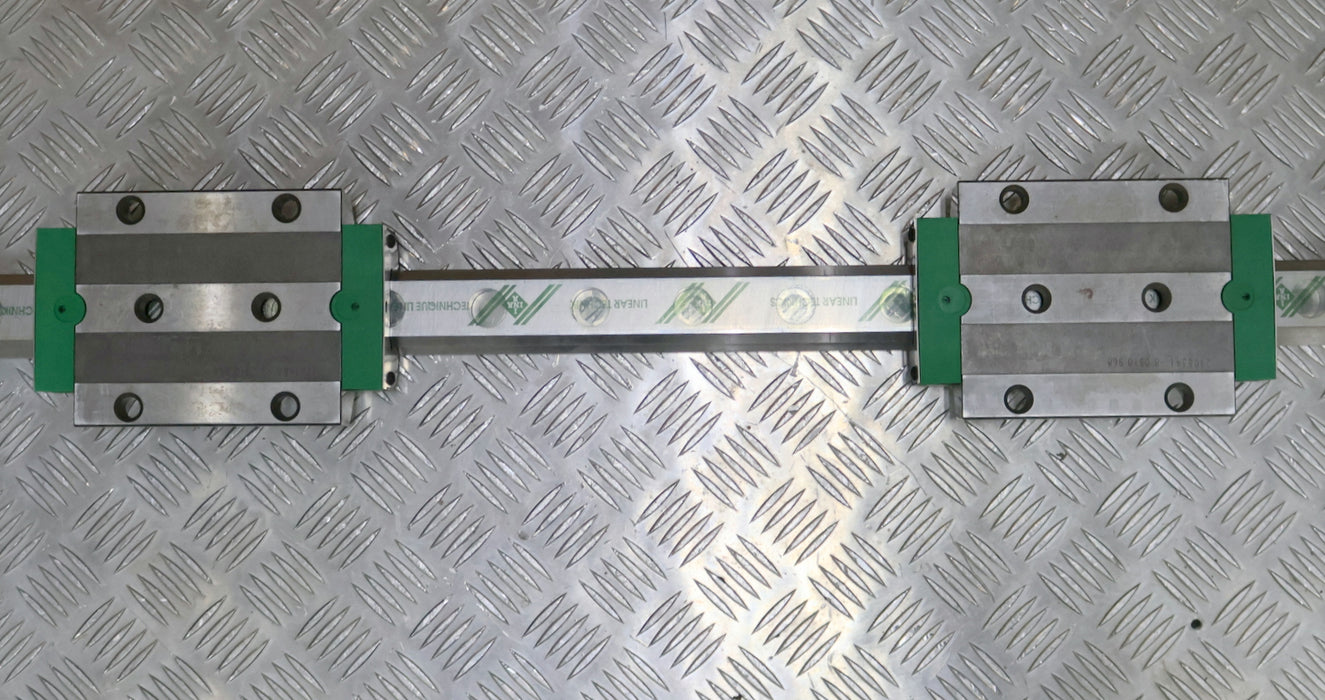 Bild des Artikels INA-Rollenumlaufeinheit-mit-2-Führungswagen-RWU45-E-L-G1-V3-A.1320.4383