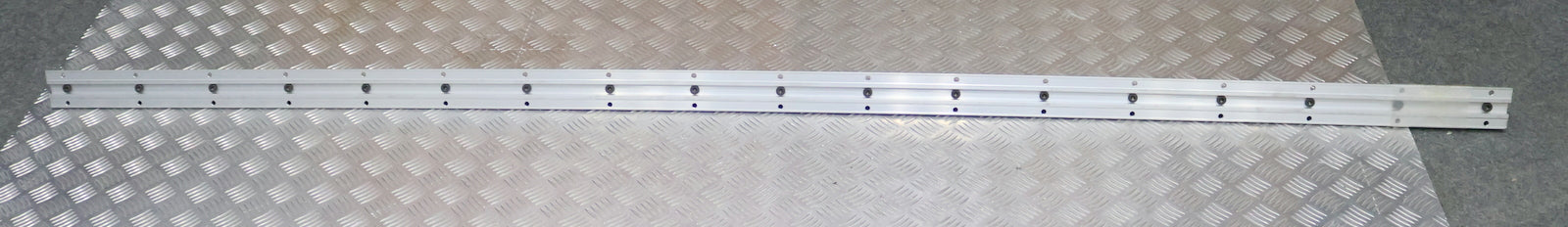 Bild des Artikels INA-Tragschiene-TSNW-25-G4-2100-LG-Länge-2100mm-unbenutzt