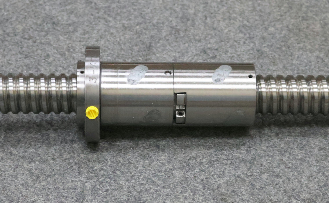 Bild des Artikels SZMICRON-Kugelrollspindel-mit-einer-Mutter-Typ-05-3400-0031-SpindelØ-40mm