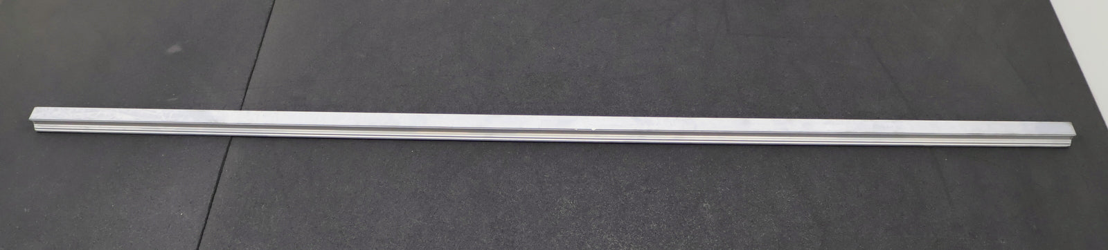 Bild des Artikels REXROTH-Führungsschiene-KSA-020-SNS-H-MB-00-MNR:-R164780341-Länge-1076mm