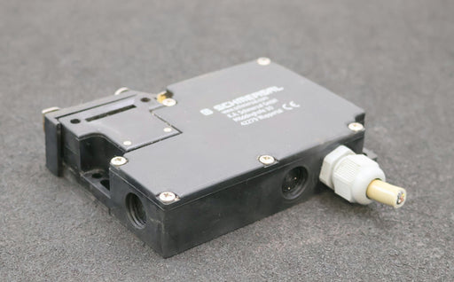 Bild des Artikels SCHMERSAL-Sicherheitszuhaltung-AZM-161SK-12/12RK-024-AC-15-230VAC-4A