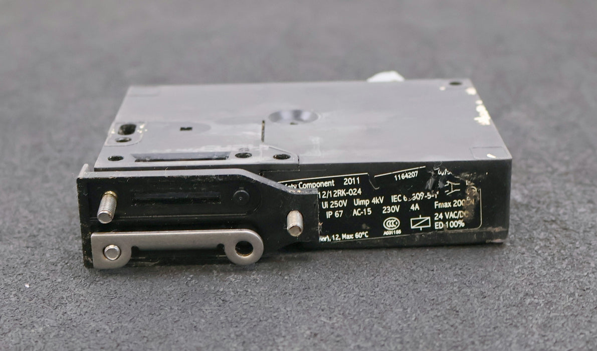 Bild des Artikels SCHMERSAL-Sicherheitszuhaltung-AZM-161SK-12/12RK-024-AC-15-230VAC-4A