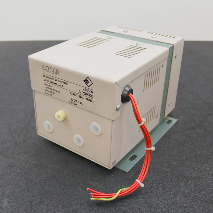 Bild des Artikels MCB-Sinus-Konstantspannungsregler-250VA-A731000-220V-50Hz-220V-1,135A