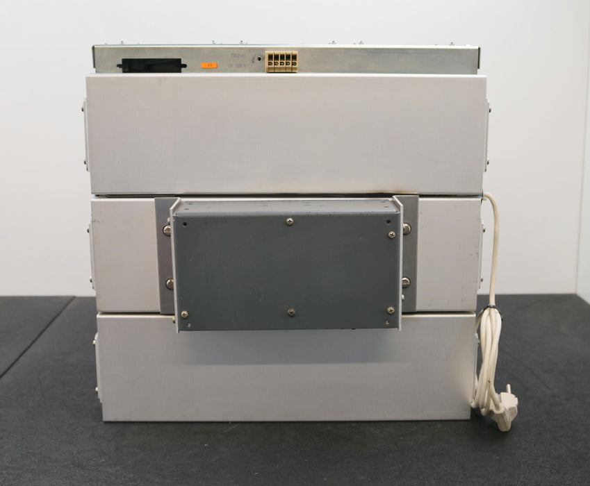 Bild des Artikels SQURRE-D-Rack-für-HNC-35-Series-79772/3-87-ohne-Einschubplatinen-3-fach-Lüfter