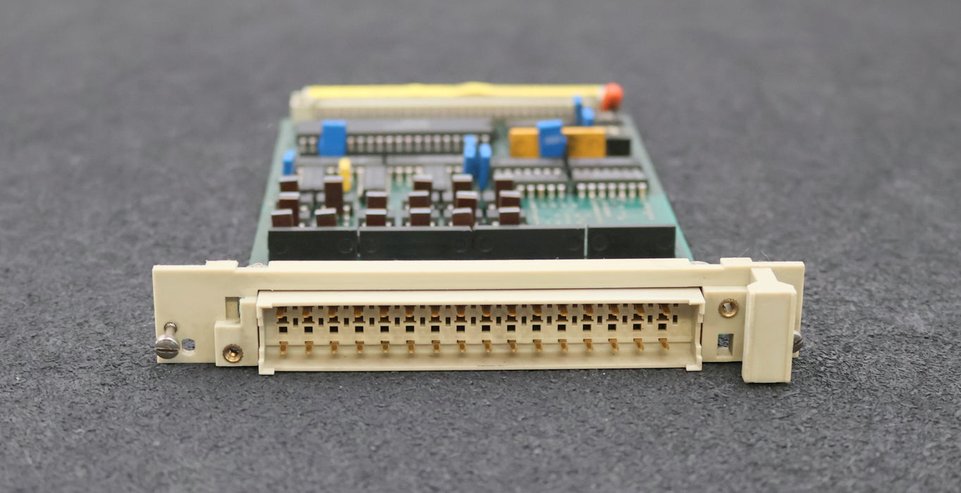 Bild des Artikels SQURRE-D-Input-Interface-Card-S-IS-7865-EP/B-CL.-8934-Z.Nr.-636.011/1.2