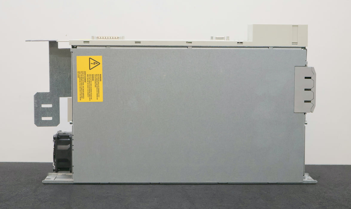 Bild des Artikels SIEMENS-MASTERDRIVES-Spannungszwischenkreisumrichter-6SE7014-0TP50-Z-Z=-C12+C43