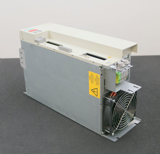 Bild des Artikels SIEMENS-MASTERDRIVES-Spannungszwischenkreisumrichter-6SE7022-6TP50-Z-Z=-K80