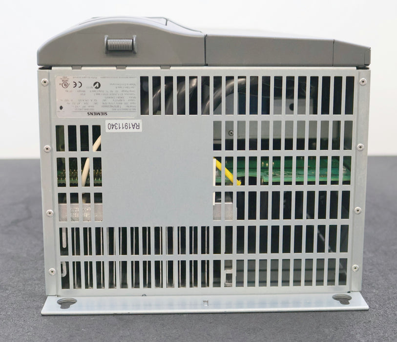 Bild des Artikels SIEMENS-MICROMATER-440-Frequenzumrichter-30kW-6SE6440-2AD33-0EA1-gebraucht