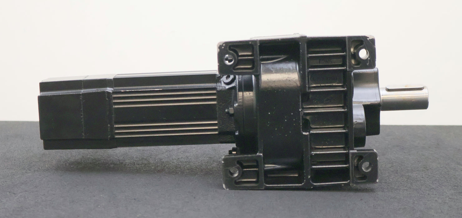 Bild des Artikels SEW-Servomotor-mit-Getriebe-R27-CMP50S/BK/KY/AK1H/SB1-Usys=-400V-Up=-259V