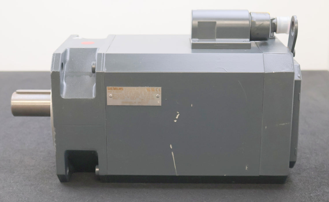 Bild des Artikels SIEMENS-Servo-Motor-1FT6102-8AH71-3AB0-UiN=-311V-I0=20,5/24,8A-nN=-4.500/min