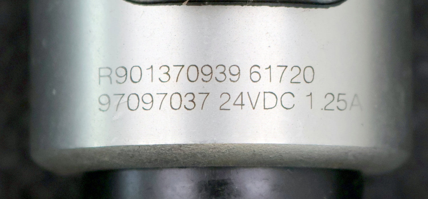 Bild des Artikels REXROTH-4/2-Wege-Magnetventil-R900546257-4WE6D73-62/EG24N9K4/A12-pmax=-350bar