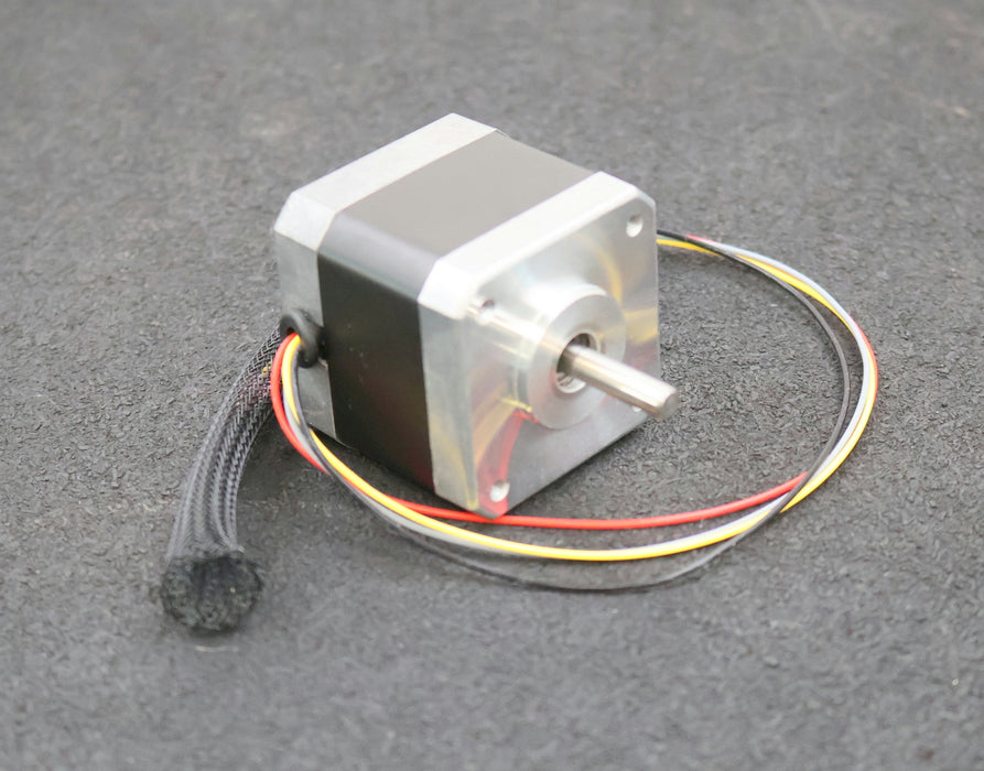 Bild des Artikels KOLLMORGEN-Schrittmotor-CTP11MSF17MAA11-max.-3000U/min-o,44Nm-1,7A-3.6VDC