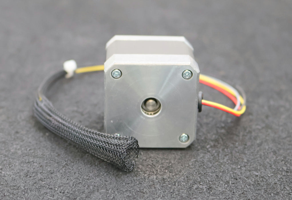 Bild des Artikels KOLLMORGEN-Schrittmotor-CTP11MSF17MAA11-max.-3000U/min-o,44Nm-1,7A-3.6VDC