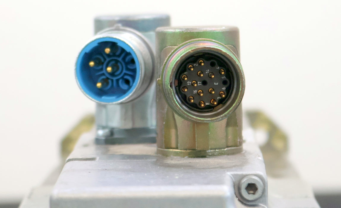 Bild des Artikels SIEMENS-Servomotor-1FK6042-6AF71-1GG0-Mo=-3,2Nm-MN=-2,3Nm-nmax=-8500U/min