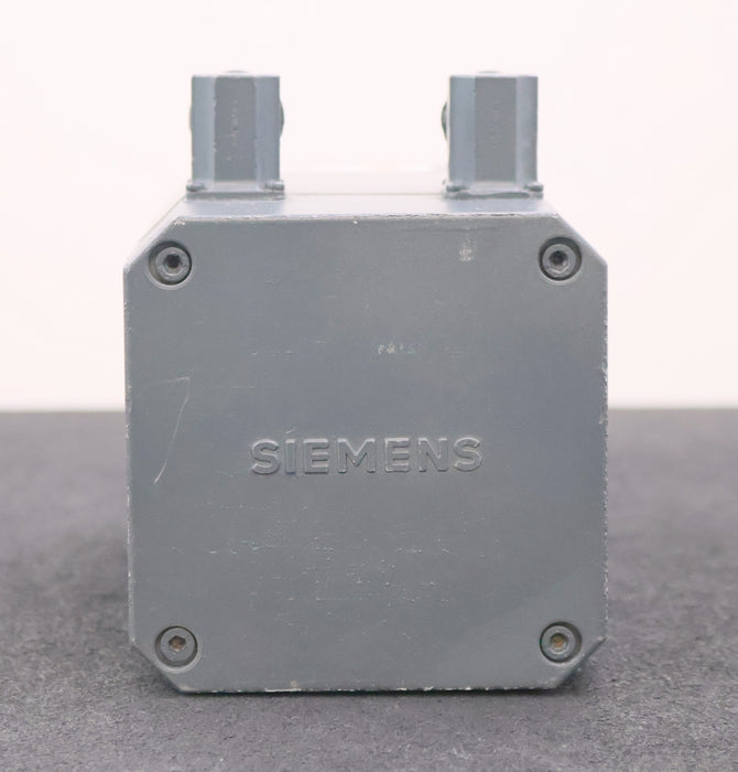 Bild des Artikels SIEMENS-Servomotor-1FT6061-1AF71-3EG1-Mo=-4Nm-MN=-3,3Nm-nmax=-4800U/min
