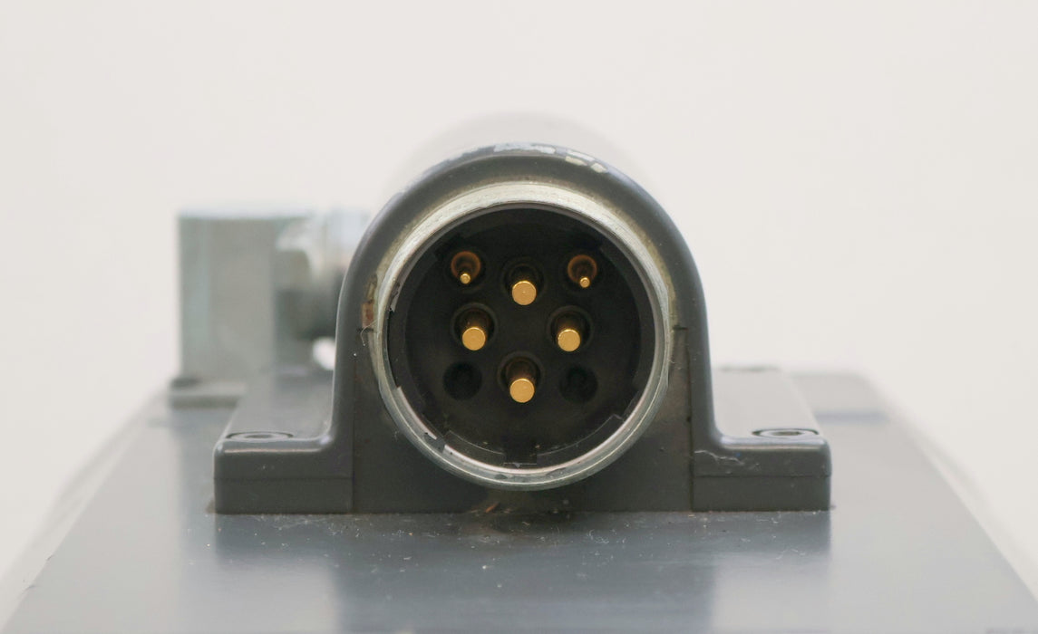 Bild des Artikels SIEMENS-Servomotor-1FT6084-8AF71-4AG2-Mo=-16,2/20Nm-MN=-14,7/18,2Nm