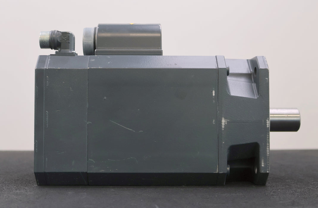 Bild des Artikels SIEMENS-Servomotor-1FT6082-1AF71-3AH1-Mo=-13Nm-MN=-10,3Nm-nmax=-7900U/min