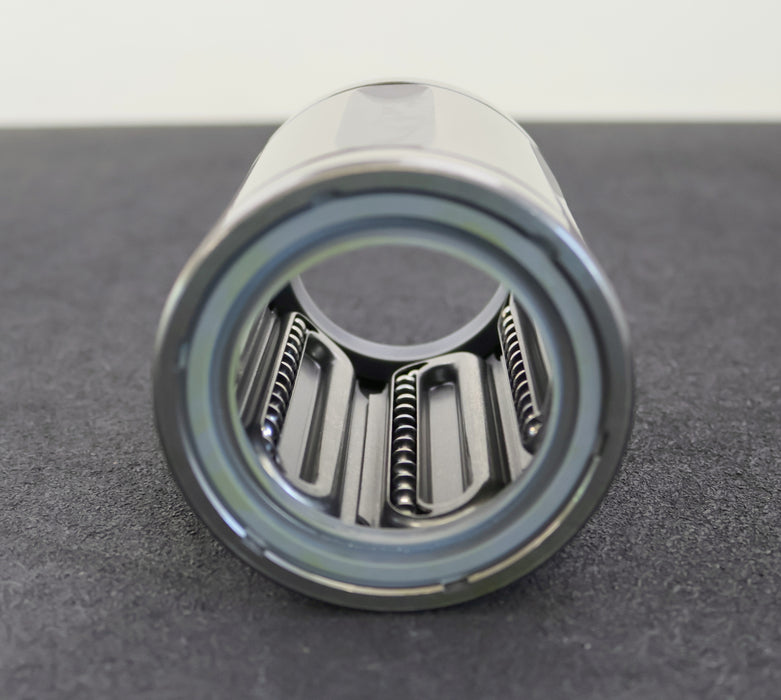 Bild des Artikels REXROTH-Kugelbüchse-R060206010-KBM-60-DD-für-WellenØ-60mm-unbenutzt-in-OVP