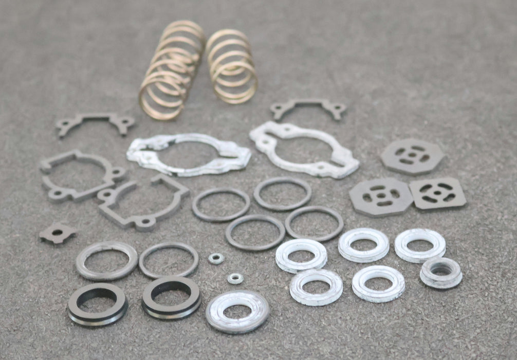 Bild des Artikels BOSCH-Reparatursatz-für-Magnetventil-Bosch-Mat.Nr.-1-827-009-122-unbenutzt