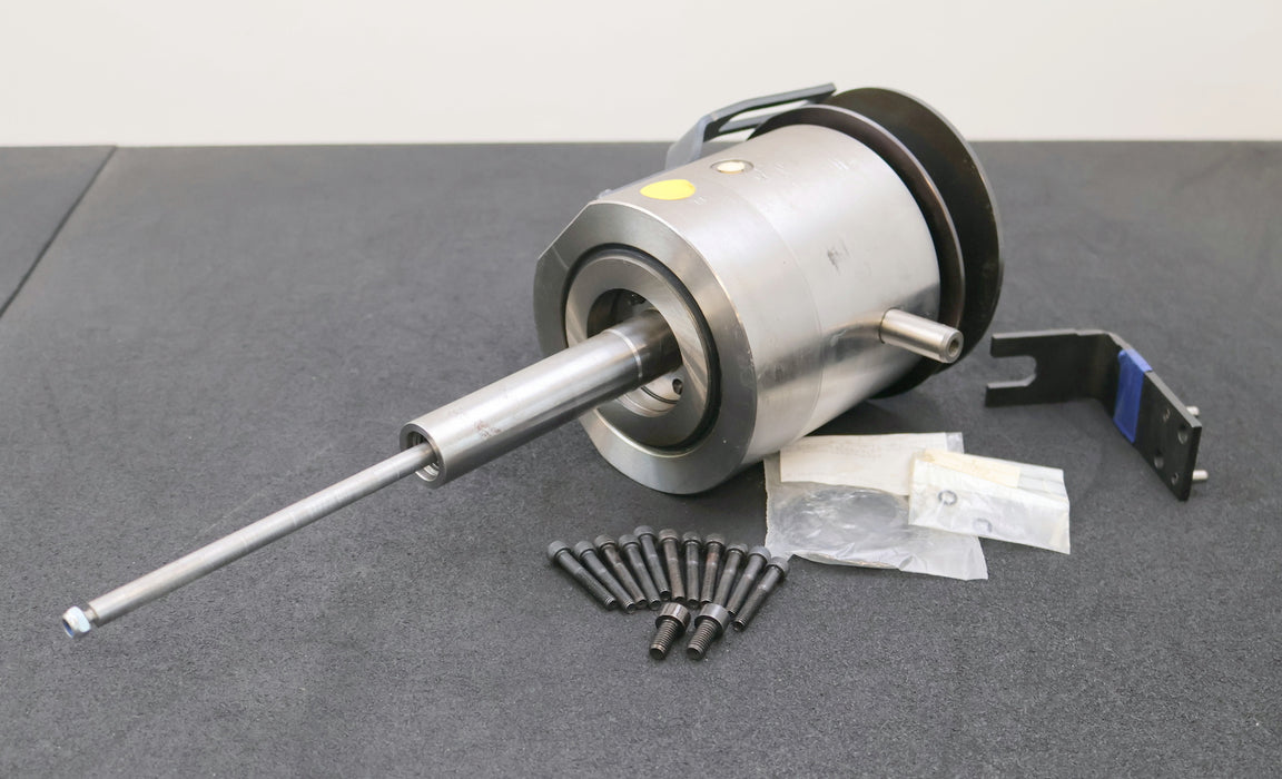 Bild des Artikels RÖHM-Hydraulischer-Vollspannzylinder-OVHH-70-Hub-23-431959/454-029070-00