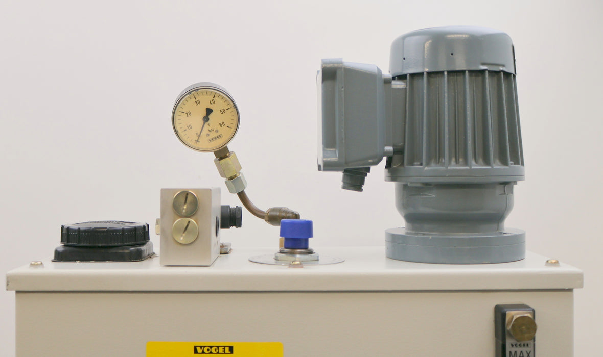 Bild des Artikels VOGEL-Zentralschmierung-ZM12-BEW16-S29-15l-Behälterinhalt-Zahnradpumpenaggregat