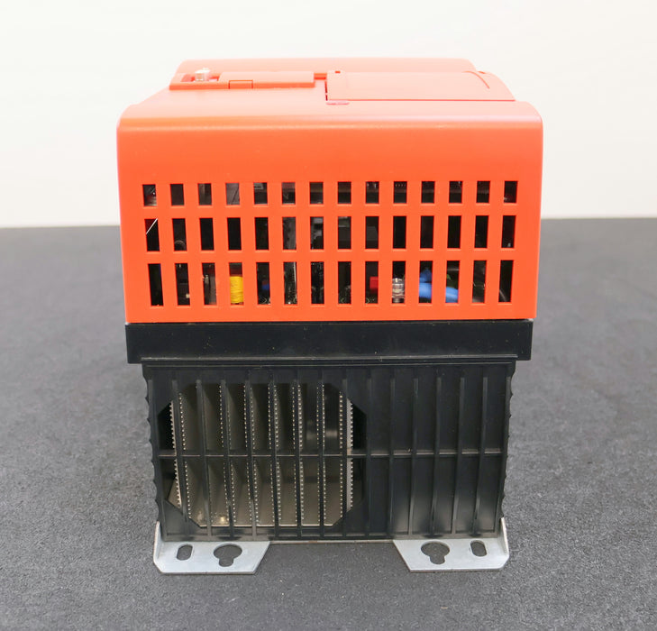 Bild des Artikels SEW-Frequenzumrichter-MOVITRAC-31C040-503-4-00-Sach-Nr.-8263361-U=-3x380-500V