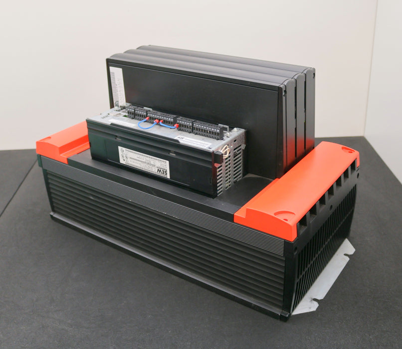 Bild des Artikels SEW-Umrichter-MOVIDRIVE-MDX61B0550-503-4-00-P/N-08279691-mit-Steuerkopf