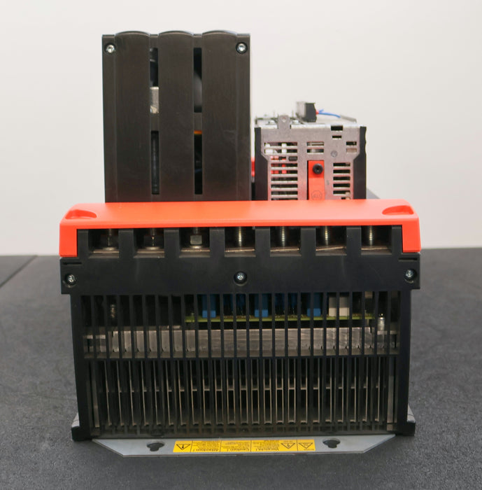 Bild des Artikels SEW-Umrichter-MOVIDRIVE-MDX61B0550-503-4-00-P/N-08279691-mit-Steuerkopf