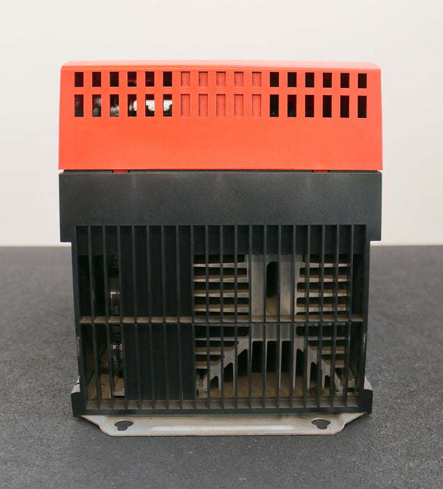 Bild des Artikels SEW-Frequenzumrichter-MOVITRAC-31C220-503-4-00-Sach-Nr.-8263108-U=-3x380-500V