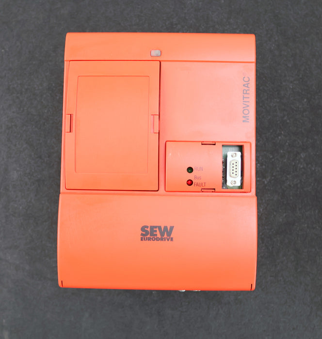 Bild des Artikels SEW-Frequenzumrichter-MOVITRAC-31C030-503-4-00-Sach-Nr.-8263353-U=-3x380-500V