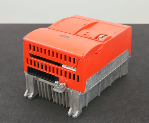 Bild des Artikels SEW-Frequenzumrichter-MOVITRAC-31C008-503-4-00-Sach-Nr.-8263329-U=-3x380-500V