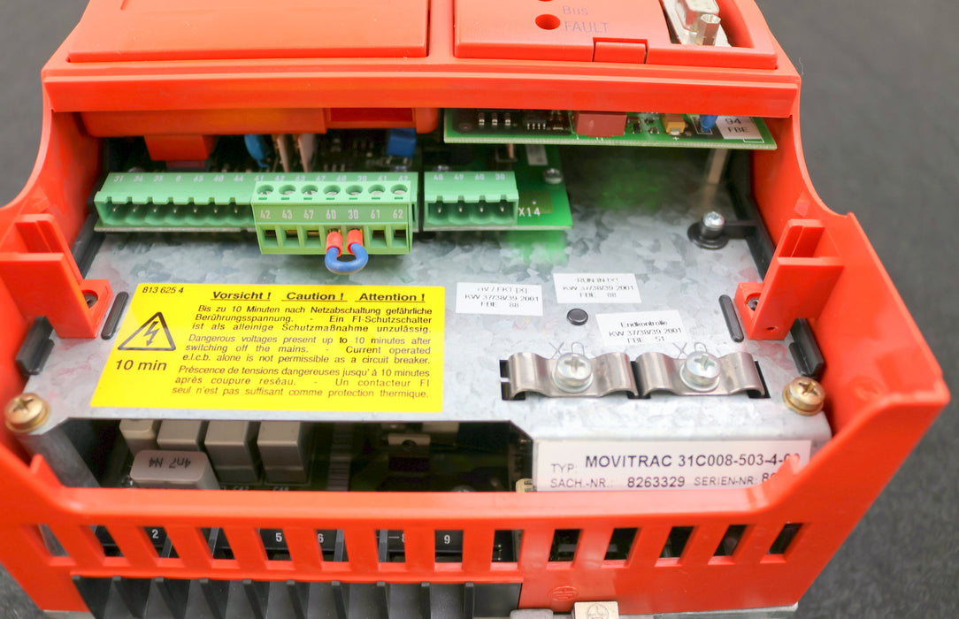 Bild des Artikels SEW-Frequenzumrichter-MOVITRAC-31C008-503-4-00-Sach-Nr.-8263329-U=-3x380-500V