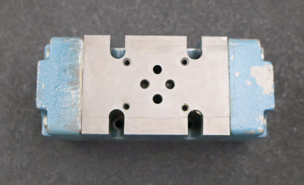 Bild des Artikels BOSCH-Hydraulikventil-Nr.-0-810-002-617-081WV10P1V3018TPTWS024/00-00