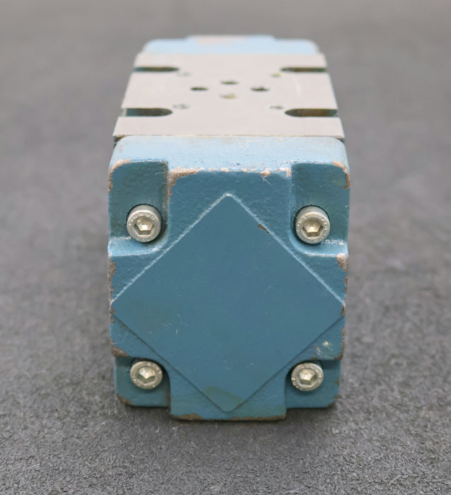 Bild des Artikels BOSCH-Hydraulikventil-Nr.-0-810-002-617-081WV10P1V3018TPTWS024/00-00