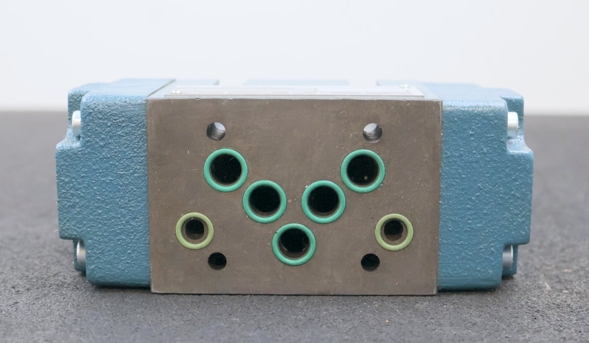 Bild des Artikels BOSCH-Hydraulikventileinheit-Art.Nr.-0810091212-081WV06P1V1004WS024/00D0