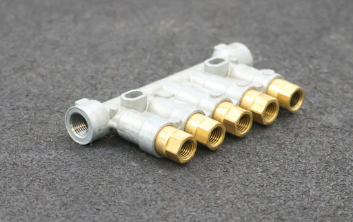 Bild des Artikels SKF-Schmierstoff-Verteiler-VGAA-345-433-335-unbenutzt-in-OVP