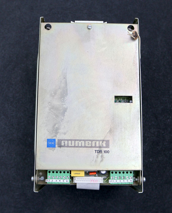 Bild des Artikels VEM-NUMERIK-DDR-Stromrichtergerät-TDR-100---1-Eingang-220/380V-50/60Hz-22A